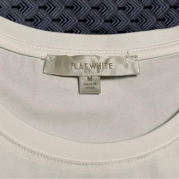 Anthropologie Rare Flat White Ruffle Sleeve Top Size M - Picture 5 of 7